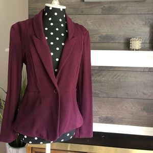 Body By Victoria Wine colored Blazer